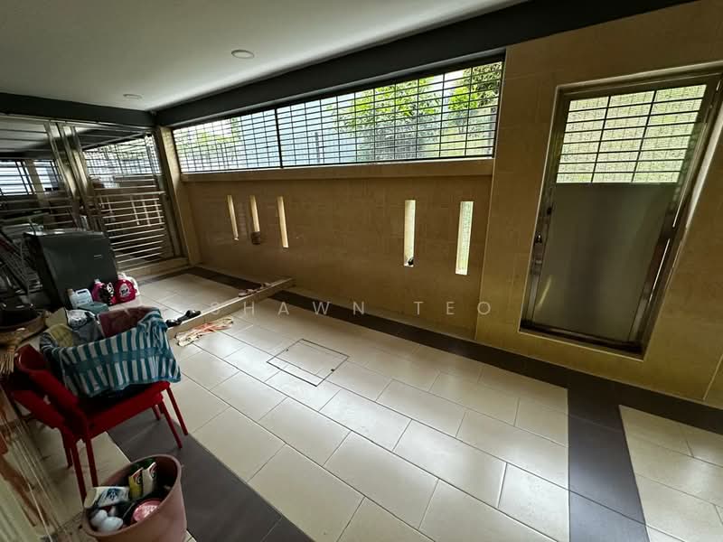 Rumah Berkembar untuk Dijual di Bandar Putra Permai (Seri Kembangan) - Shawn Teo - Exterior - PropertyGuru.com.my