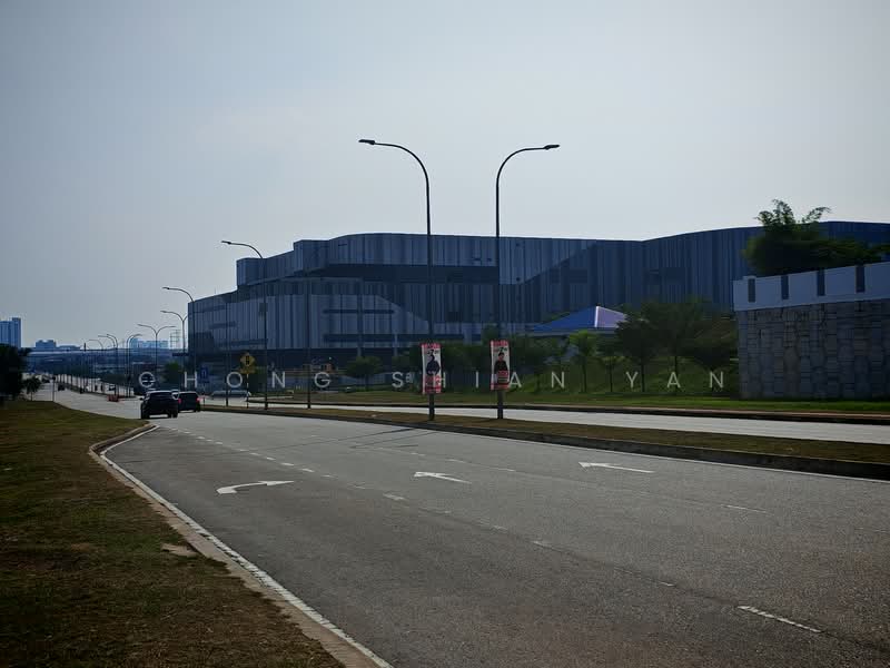 Kilang untuk Dijual di Bukit Raja (Selangor) - Chong Shian Yan - Exterior - PropertyGuru.com.my