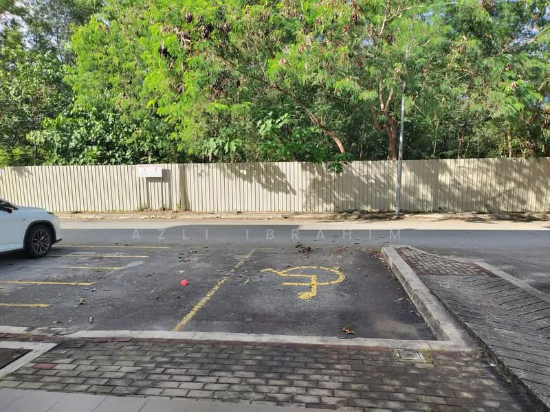 Shop / Office for Sale in Bandar Bukit Mahkota (Bangi) - Azli Ibrahim - Exterior - PropertyGuru.com.my