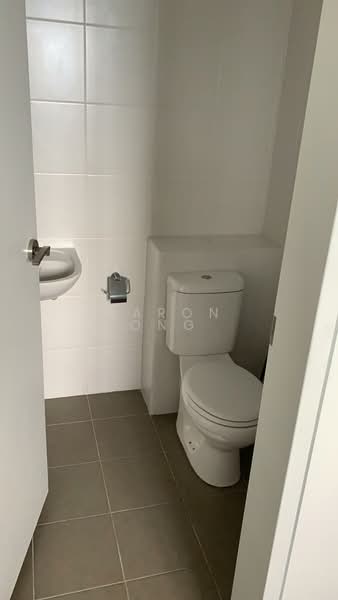 Condominium for Sale at WANGSA 9 RESIDENCY - Aaron Ong - Bathroom - PropertyGuru.com.my