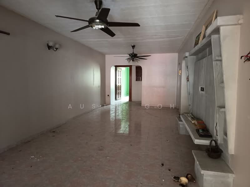 Rumah Teres 2 Tingkat untuk Dijual di Bandar Baru Bangi (Selangor) - Austin Goh - Living Room - PropertyGuru.com.my