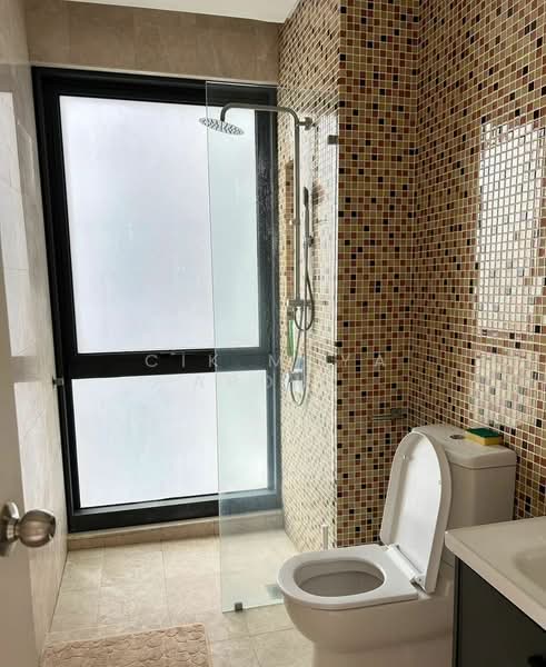 Servis Apartment untuk Disewa di The Elements - Cik Maya Abdul - Bathroom - PropertyGuru.com.my