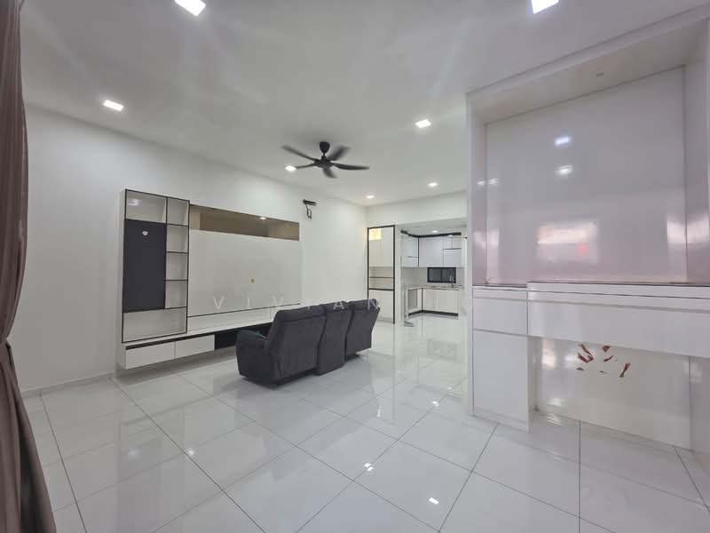 Rumah Teres 2 Tingkat untuk Disewa di Bukit Indah (Iskandar Puteri (Nusajaya)) - Vivian Ho - Living Room - PropertyGuru.com.my