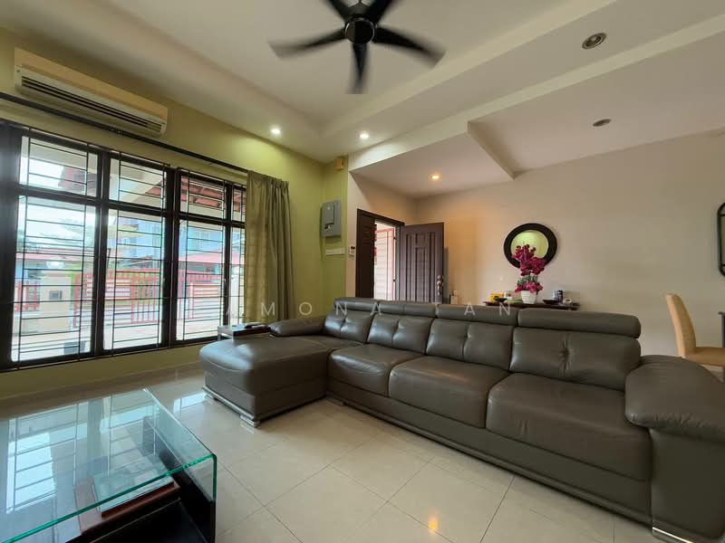 2-storey Terraced House for Sale in Taman Pertam Jaya (Melaka City) - Ramona Tan - Living Room - PropertyGuru.com.my