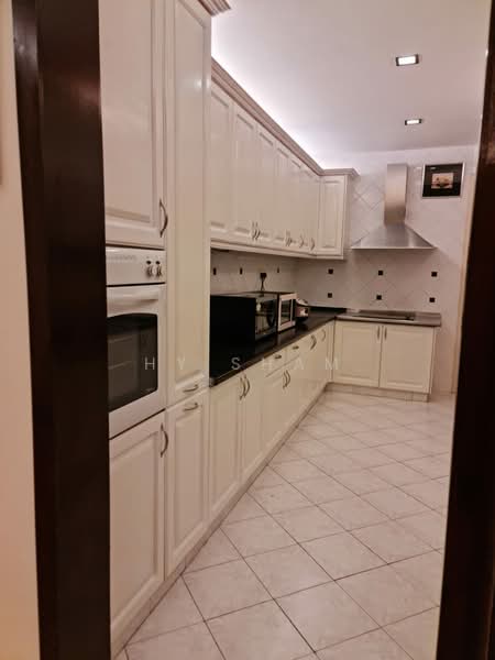 Condominium for Rent at Riana Green Condominium - HY Sham - Kitchen - PropertyGuru.com.my