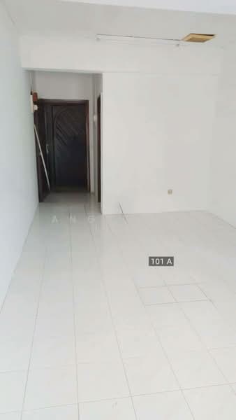 Kedai / Pejabat untuk Dijual di Taman Sentosa (Klang) - Angeline lee - Corridor - PropertyGuru.com.my