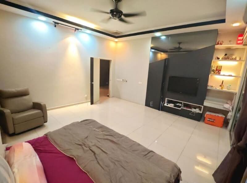Rumah Berkembar untuk Dijual di Nusa Duta (Iskandar Puteri (Nusajaya)) - Steve Tey - Bedroom - PropertyGuru.com.my