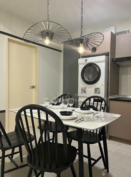 Condominium for Rent at Amerin Residence - Fatimah Az Zahrah - Dining Room - PropertyGuru.com.my