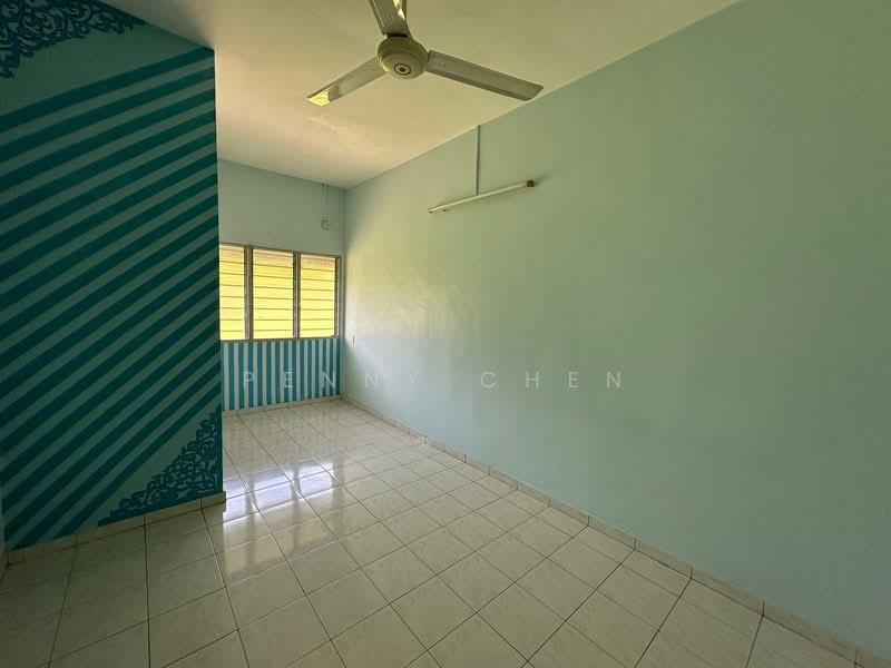2-storey Terraced House for Sale in Taman Buntong Jaya (Ipoh) - PENNY CHEN - Bedroom - PropertyGuru.com.my