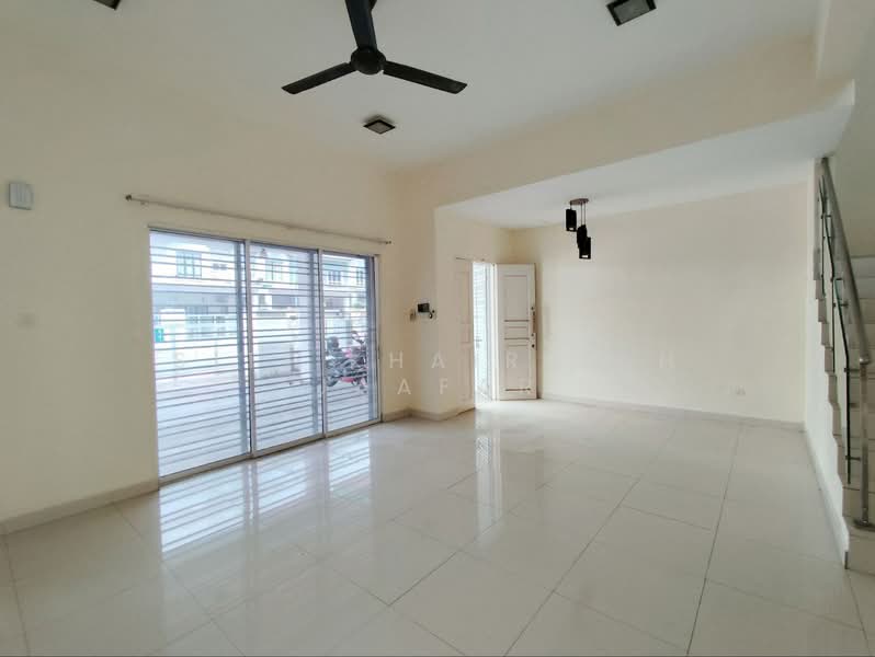 Rumah Teres 2 Tingkat untuk Dijual di Shah Alam (Selangor) - SITI KHAIRIYAH JAAFAR - PropertyGuru.com.my