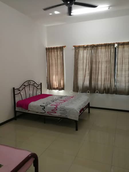 3-storey Terraced House for Rent in Batu Maung (Penang) - Chong Chooi Wei - Bedroom - PropertyGuru.com.my