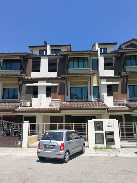3-storey Terraced House for Rent in Batu Maung (Penang) - Chong Chooi Wei - Exterior - PropertyGuru.com.my