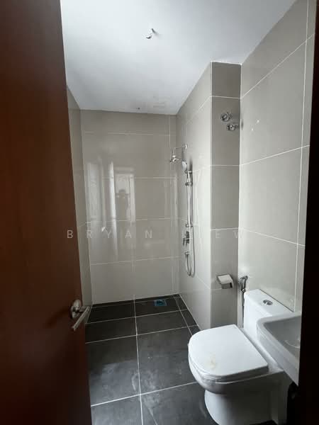 Rumah Teres 4 Tingkat untuk Dijual di Damansara Perdana (Selangor) - Bryan Liew - Bathroom - PropertyGuru.com.my