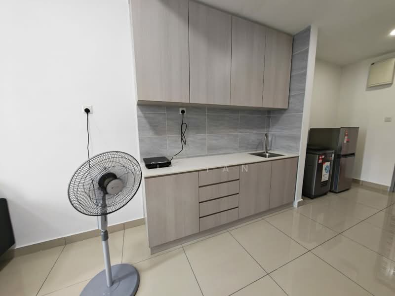 Kondominium untuk Disewa di KSL Residence 2 @ Kangkar Tebrau - Win Tan - Kitchen - PropertyGuru.com.my