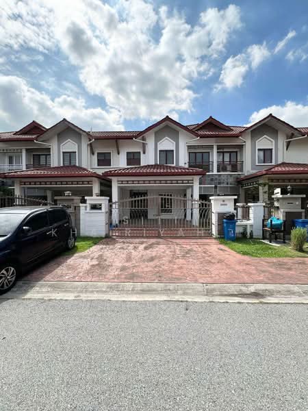 Rumah Teres 2 Tingkat untuk Dijual di Shah Alam (Selangor) - SITI KHAIRIYAH JAAFAR - PropertyGuru.com.my