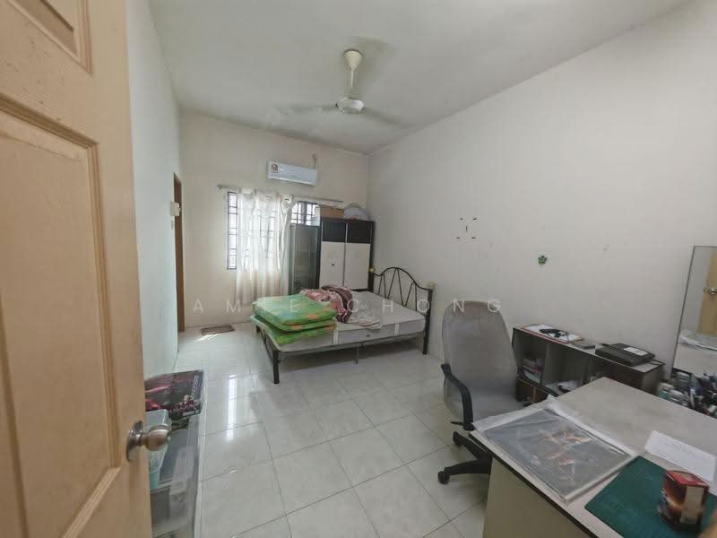 2-storey Terraced House for Sale in Taman Buntong Jaya (Ipoh) - Amie Chong - Bedroom - PropertyGuru.com.my