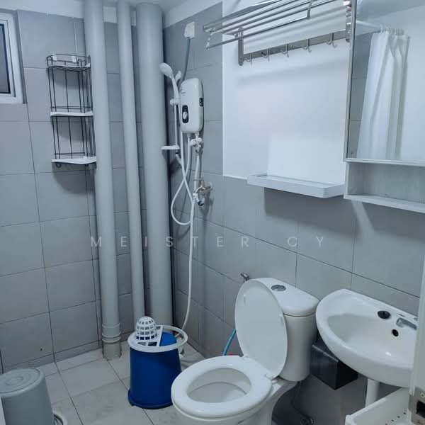 Apartment for Rent at Residensi Enesta - Meister CY - Bathroom - PropertyGuru.com.my