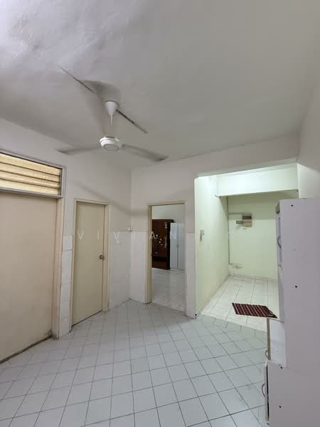 2-storey Terraced House for Rent in Permas Jaya (Johor) - Vivian Ho - Interior - PropertyGuru.com.my