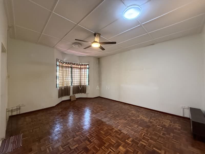 2-storey Terraced House for Rent in Permas Jaya (Johor) - Vivian Ho - Living Room - PropertyGuru.com.my