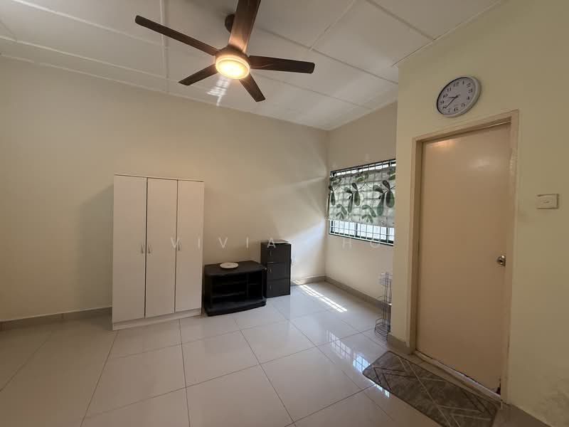 2-storey Terraced House for Rent in Permas Jaya (Johor) - Vivian Ho - Interior - PropertyGuru.com.my