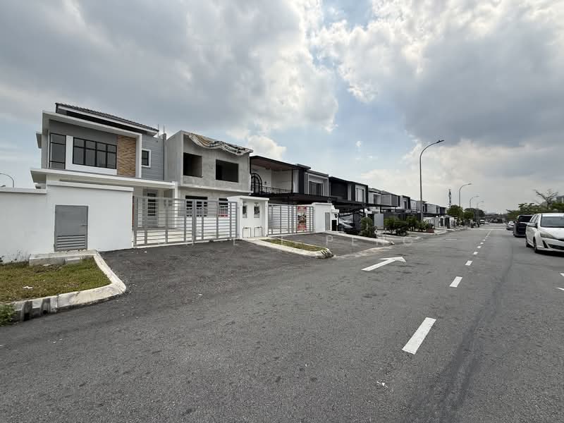 Rumah Teres 2 Tingkat untuk Disewa di Bandar Baru Permas Jaya (Permas Jaya) - Loh Lee Peng - PropertyGuru.com.my