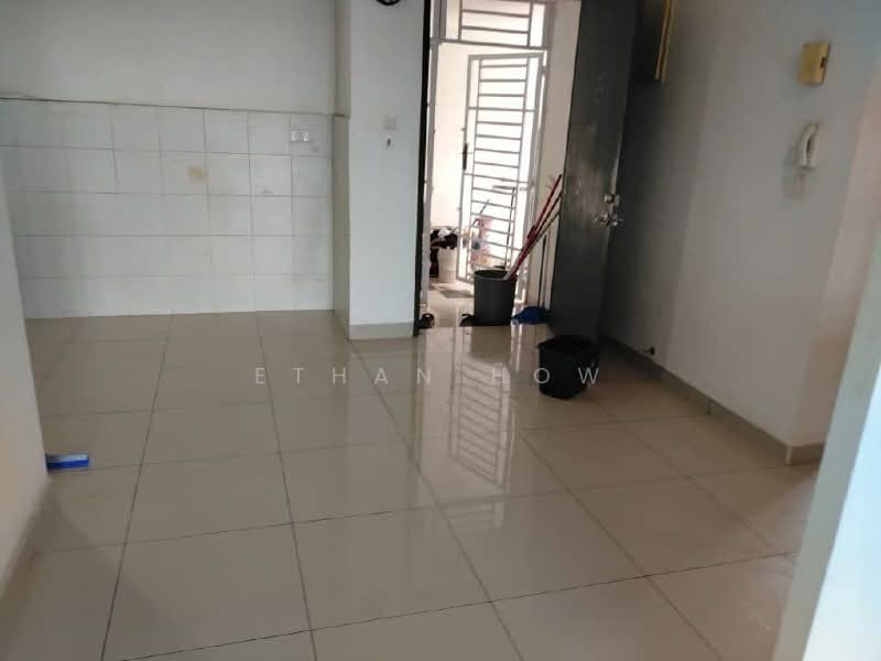 Servis Apartment untuk Disewa di D'Ambience Residences (Pangsapuri Ikatan Flora) - Ethan How - Interior - PropertyGuru.com.my