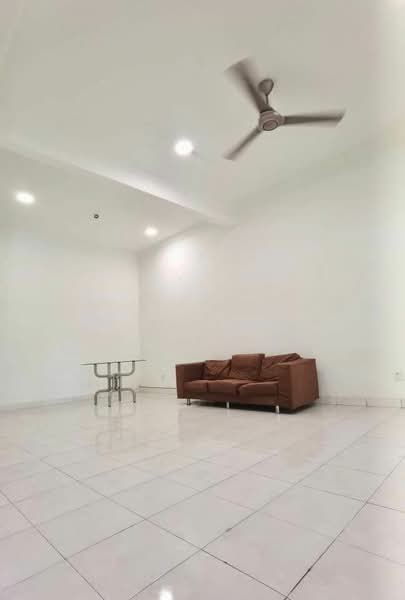 2-storey Terraced House for Sale in Taman Pelangi Indah (Ulu Tiram) - Peter Tan - Living Room - PropertyGuru.com.my