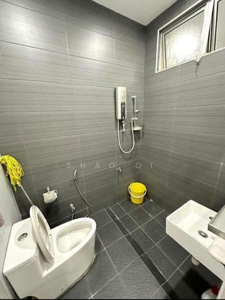 Rumah Teres 2 Tingkat untuk Disewa di Taman Nusa Indah (Iskandar Puteri (Nusajaya)) - Shao Qi - Bathroom - PropertyGuru.com.my
