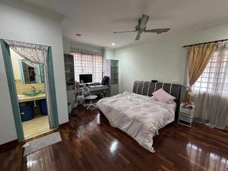 2-storey Terraced House for Sale in Bandar Tun Hussein Onn (Cheras) - Jimmy Ng - Bedroom - PropertyGuru.com.my