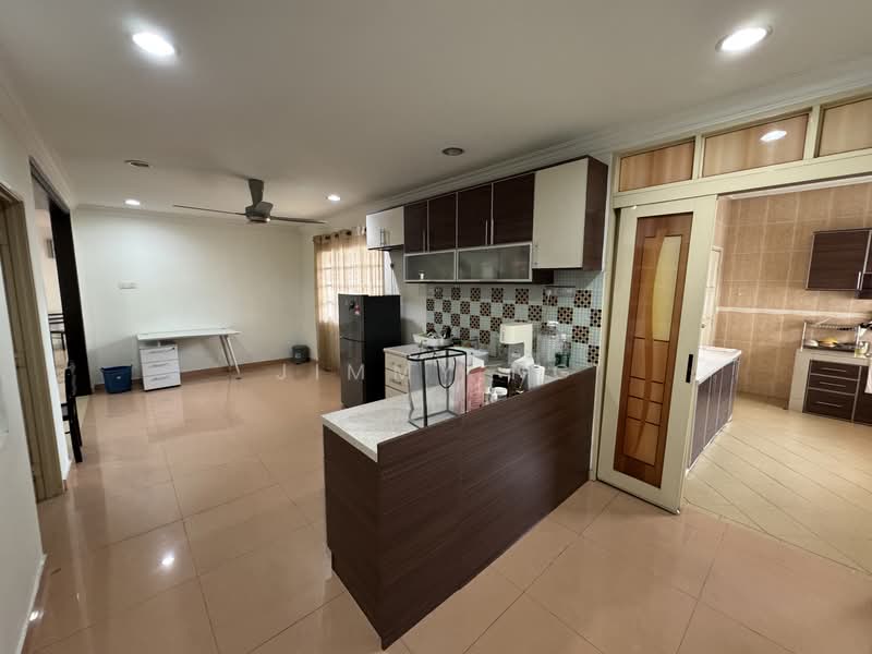 2-storey Terraced House for Sale in Bandar Tun Hussein Onn (Cheras) - Jimmy Ng - Kitchen - PropertyGuru.com.my