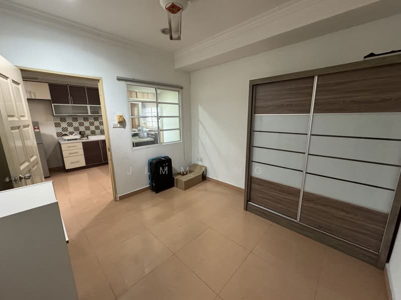 2-storey Terraced House for Sale in Bandar Tun Hussein Onn (Cheras) - Jimmy Ng - Kitchen - PropertyGuru.com.my