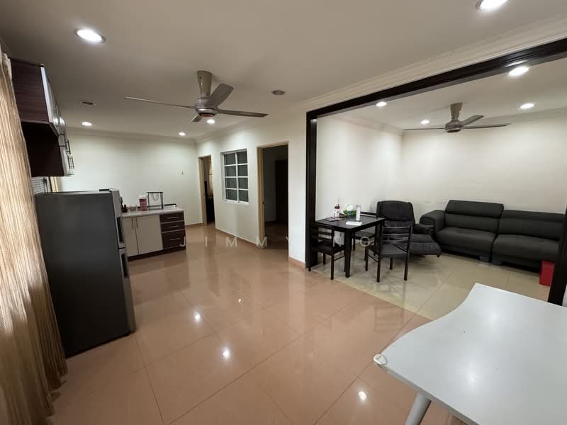 2-storey Terraced House for Sale in Bandar Tun Hussein Onn (Cheras) - Jimmy Ng - Living Room - PropertyGuru.com.my