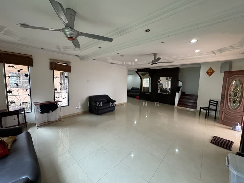 2-storey Terraced House for Sale in Bandar Tun Hussein Onn (Cheras) - Jimmy Ng - Living Room - PropertyGuru.com.my