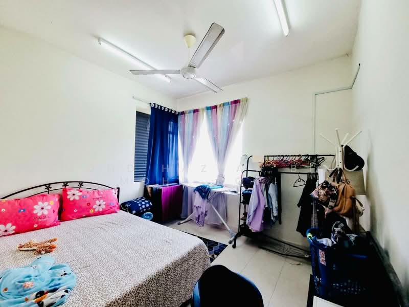 Pangsapuri untuk Dijual di Residensi Warnasari 2 - Mohd Hazlan bin Mohd Sopi - PropertyGuru.com.my