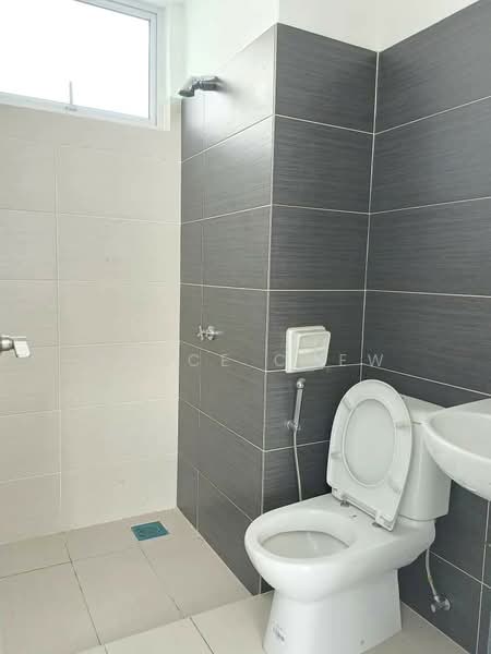 Apartment for Sale at Midori Green (Pangsapuri Hijauan) - Grace Chew - Bathroom - PropertyGuru.com.my