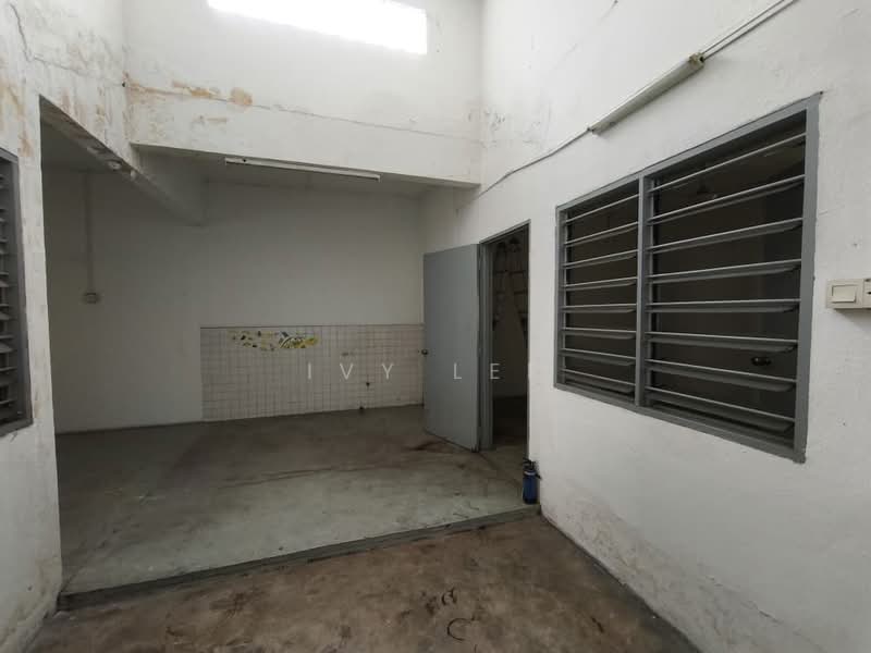 Shop / Office for Sale in Kuchai Lama (Kuala Lumpur) - IVY LEE - Interior - PropertyGuru.com.my
