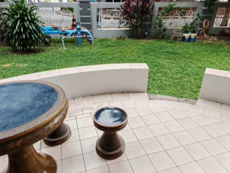 Untuk Disewa - Desa Acacia