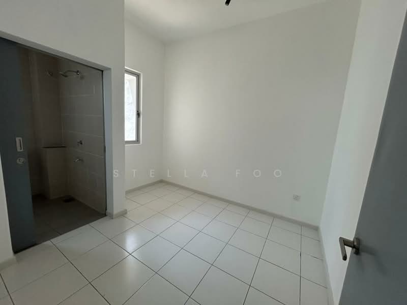 Rumah Teres 2 Tingkat untuk Dijual di Bandar Serenia (Dengkil) - Stella Foo - Bathroom - PropertyGuru.com.my
