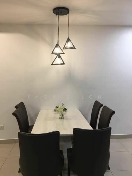 Servis Apartment untuk Disewa di D'Secret Garden 2 (Pangsapuri Kempas Indah 2) - Kyoris Loh - Dining Room - PropertyGuru.com.my