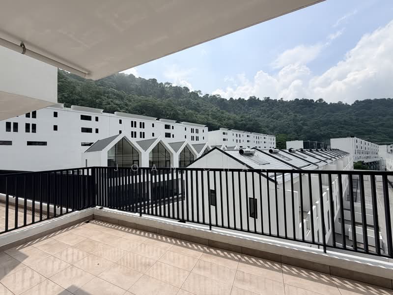 Rumah Teres 3.5 Tingkat untuk Dijual di Damansara Perdana (Selangor) - Joan Chan - Exterior - PropertyGuru.com.my