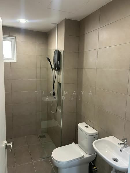 Condominium for Rent at d'Brightton - Cik Maya Abdul - Bathroom - PropertyGuru.com.my