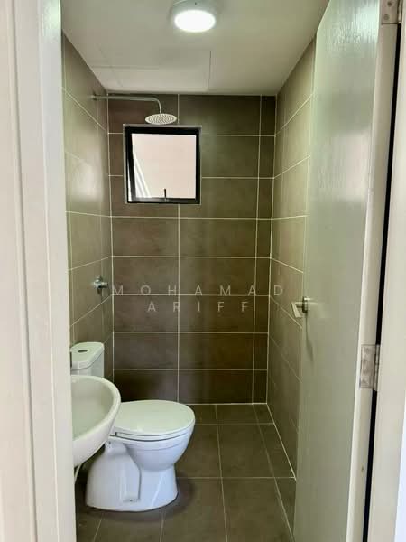 Condominium for Rent at The Greens @ Subang West - Mohamad Ariff - Bathroom - PropertyGuru.com.my