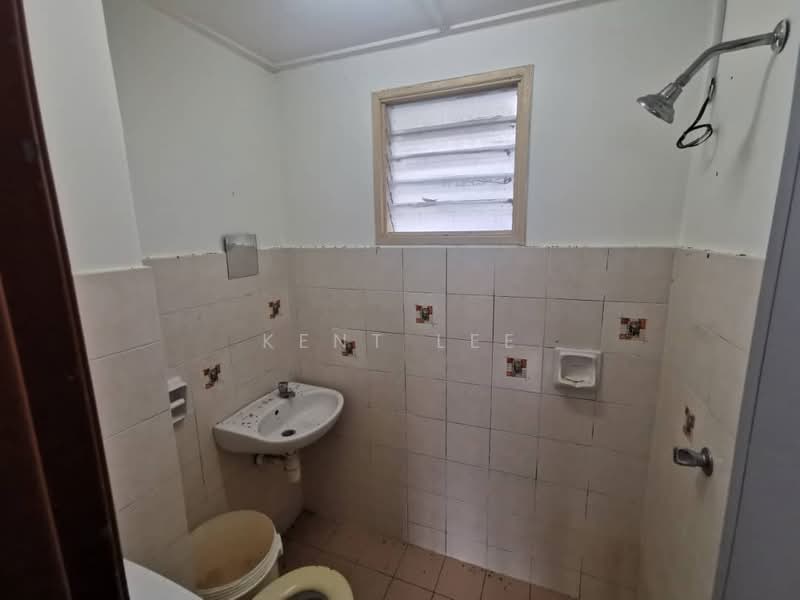 Apartment for Rent at Sri Cempaka (Taman Wawasan) - Kent Lee - Bathroom - PropertyGuru.com.my