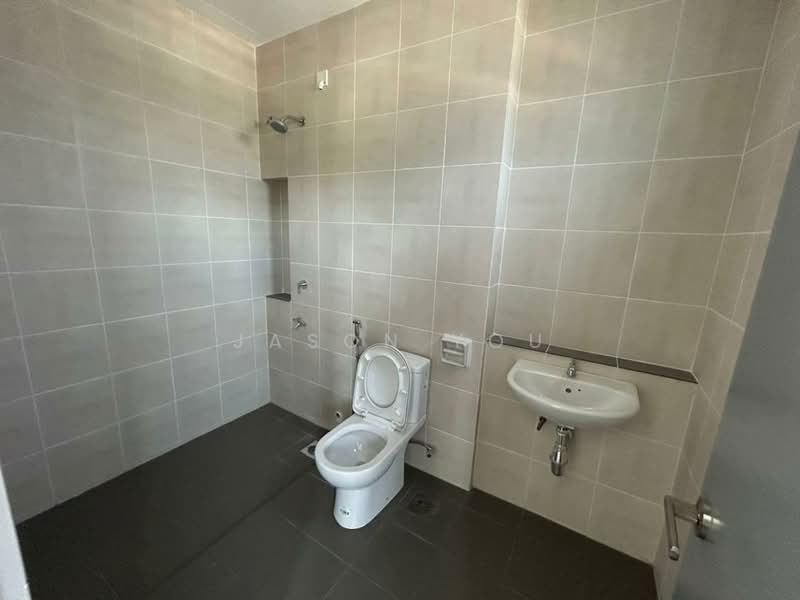 Rumah Teres 2 Tingkat untuk Dijual di Bandar Serenia (Dengkil) - JASON YOU - Bathroom - PropertyGuru.com.my