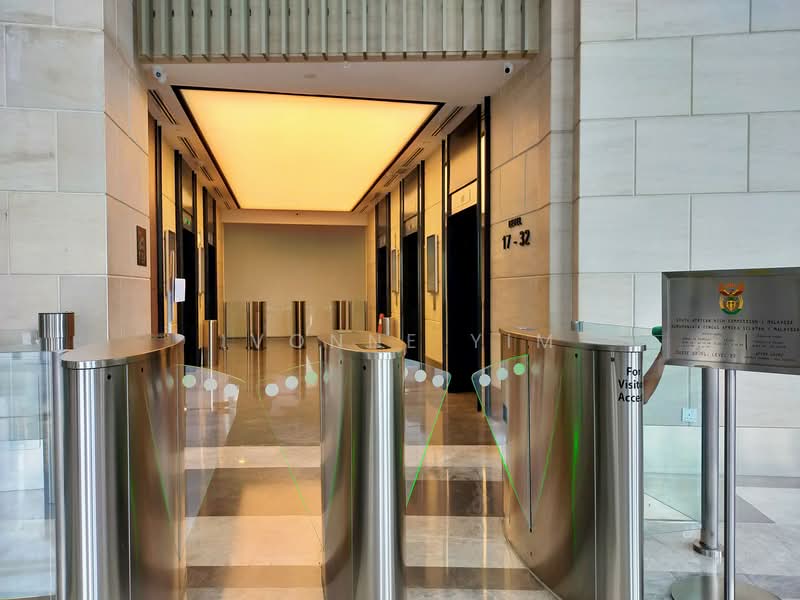 Office for Rent in KLCC (KL City Centre) - Ivonne Yim - Entrance - PropertyGuru.com.my