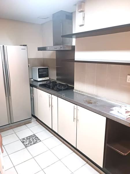 Service Residence for Rent at i-Zen @ Kiara 2 - David Lao - Kitchen - PropertyGuru.com.my