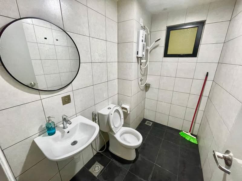 Service Residence for Rent at Edusphere - Nazrin Affendy - Bathroom - PropertyGuru.com.my