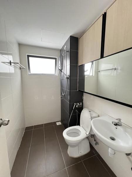 Condominium for Rent at Oasis 1 - Grace Ha - Bathroom - PropertyGuru.com.my