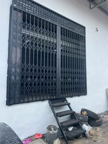 Terrace Factory for Sale in Taman Johor Jaya (Johor Bahru) - Wee Howe - Exterior - PropertyGuru.com.my
