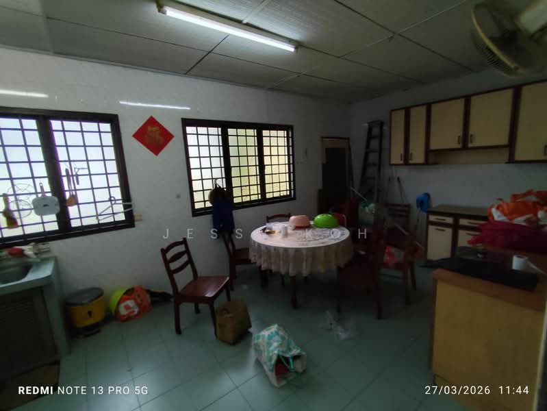1-storey Terraced House for Rent in Taman Abad (Johor Bahru) - Jessy Koh - Dining Room - PropertyGuru.com.my